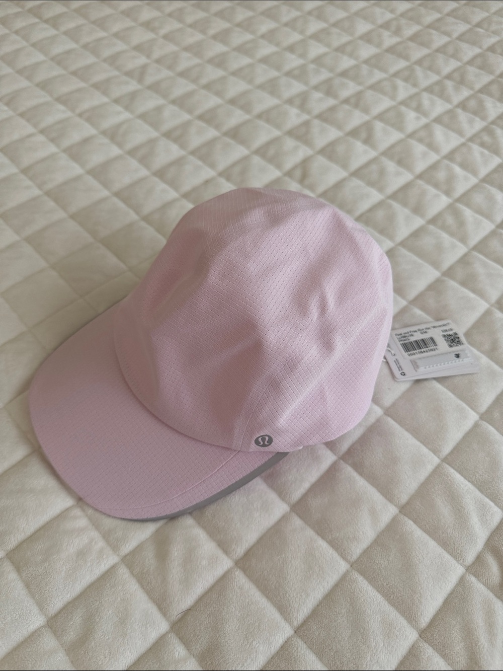 NWT Lululemon fast and free run hat woven air sz S/M pink color